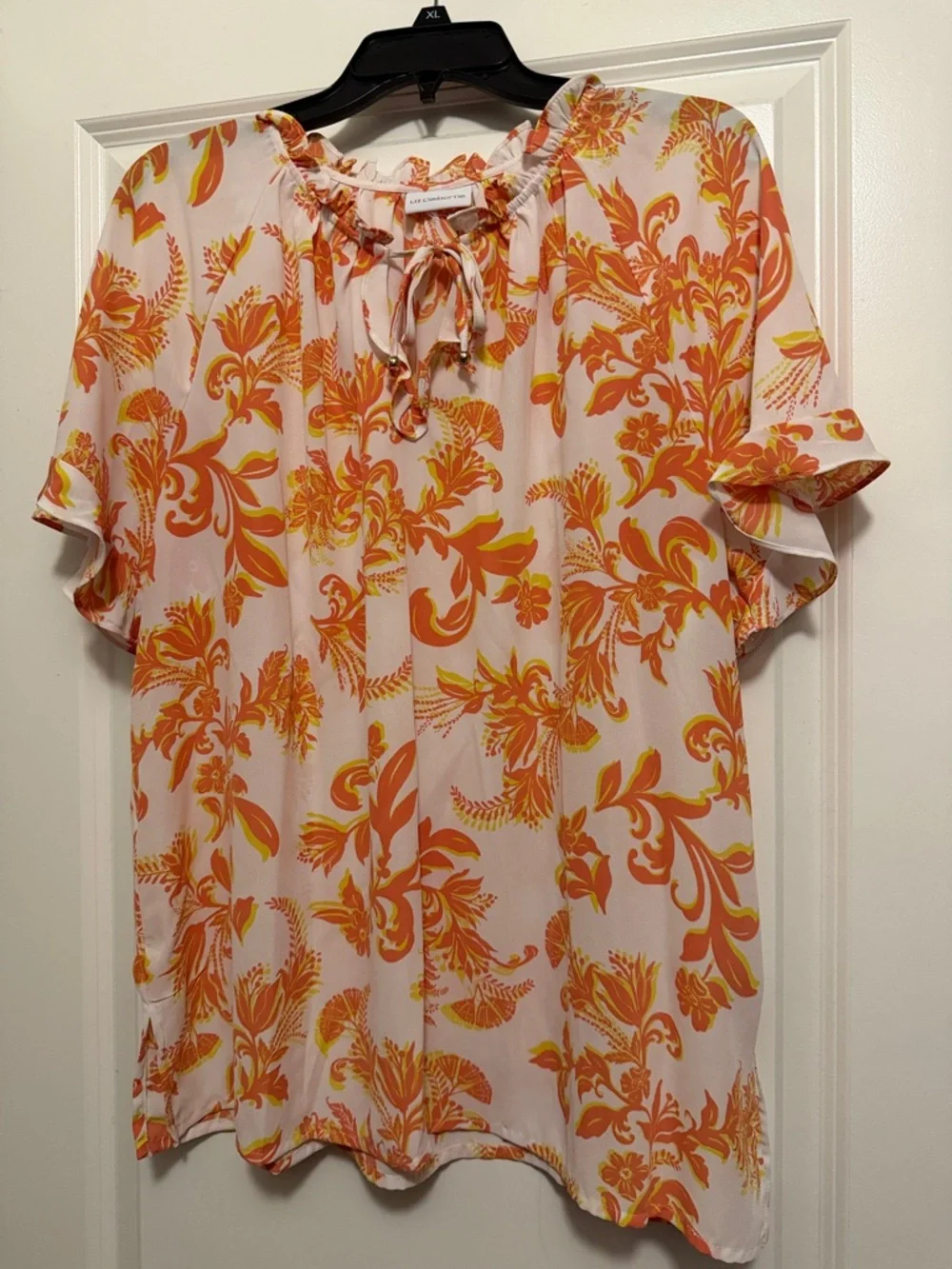 Lot of 5 super cute 2X tops!  No size tags. - Picture 10 of 15